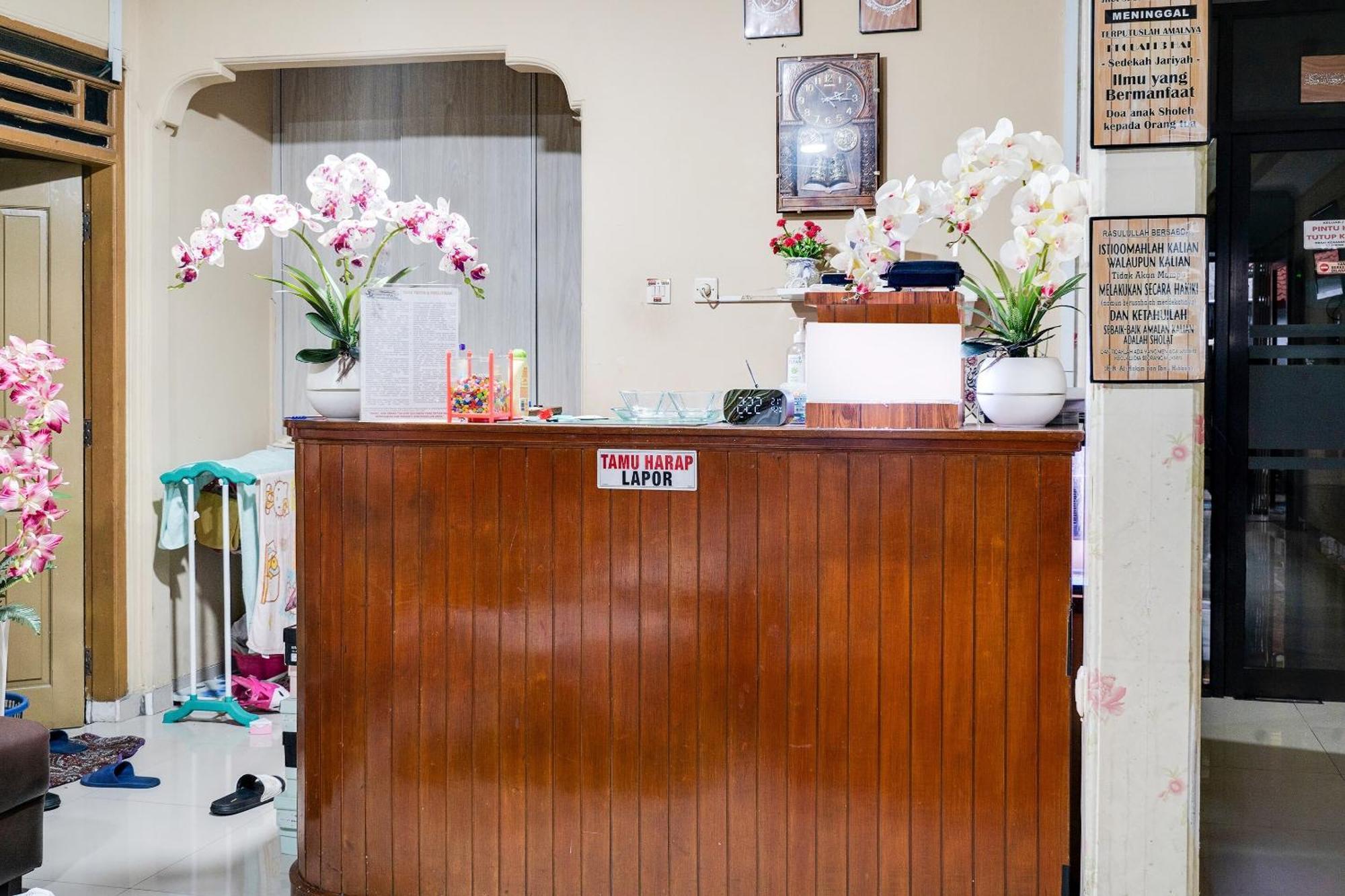 Hotel Oyo Life 91994 Sawerigading Jatinangor Syariah Sayang Exterior foto